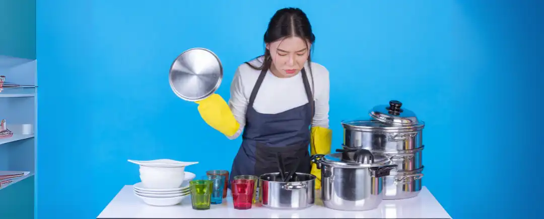 (Ilustrasi Cek Tutup Panci, Sumber: freepik.com/jcomp)