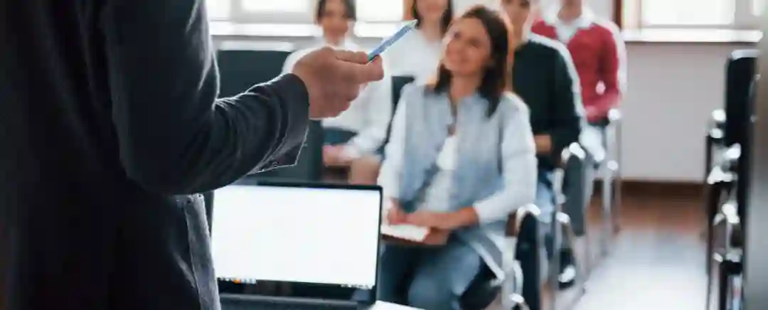 (Ilustrasi Mengajar Materi Tata Boga, Sumber: freepik.com/standret)