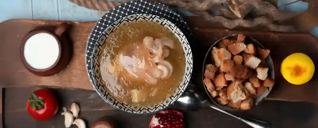 (Ilustrasi Broth, Sumber: freepik.com/azerbaijan-stockers)