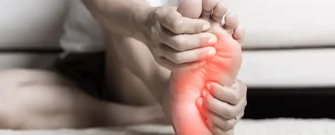 kaki kram saat pakai safety shoes