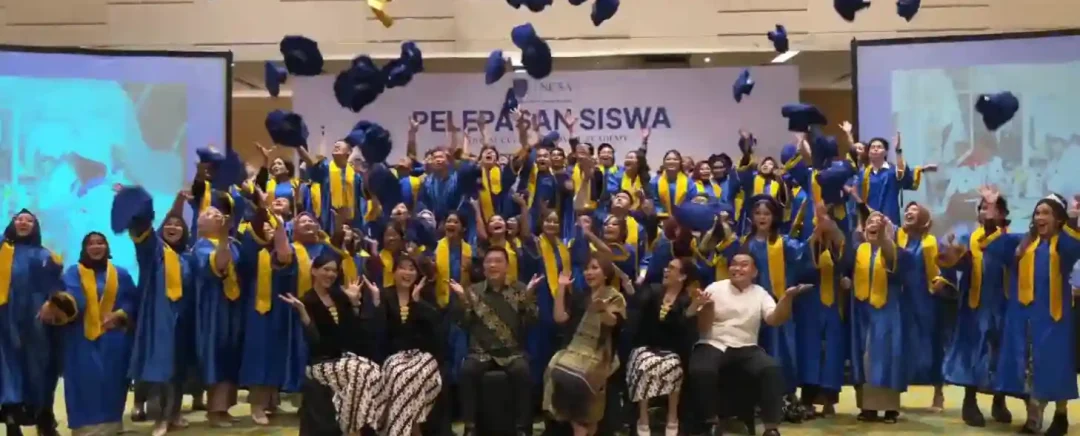 wisuda siswa batch 16, 17 dan 18